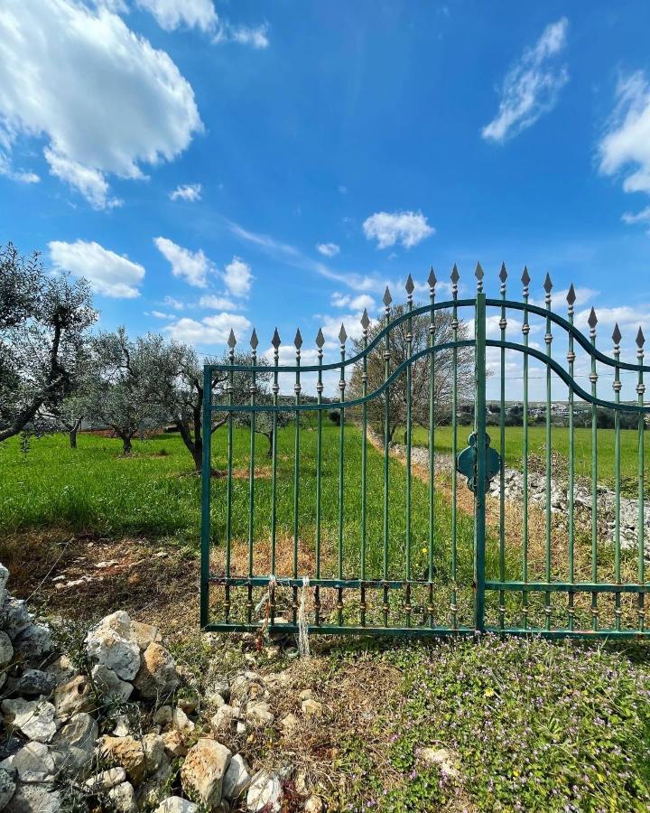 Trullo Trullallero Martina Franca Bagian luar foto